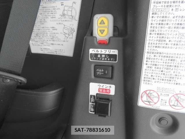 Daihatsu TANTO 2020-04 8362856-12