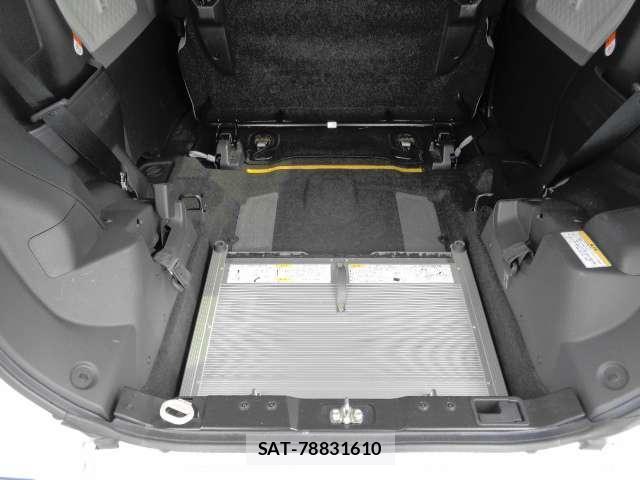Daihatsu TANTO 2020-04 8362856-16