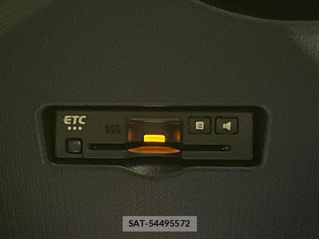 Daihatsu TANTO 2023-06 8363070-6