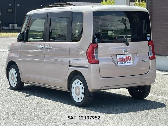Daihatsu TANTO 2016-01 8363126-1