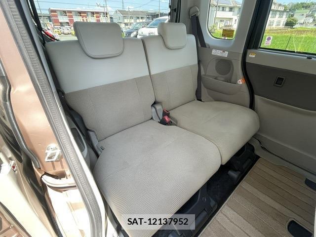 Daihatsu TANTO 2016-01 8363126-4