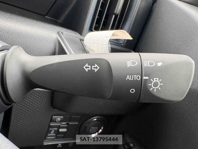 Daihatsu TANTO 2025-12 8363134-7