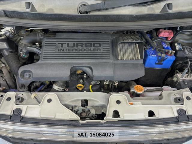 Daihatsu TANTO 2014-11 8363587-17