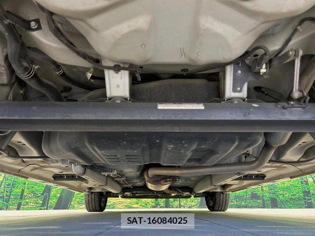 Daihatsu TANTO 2014-11 8363587-18