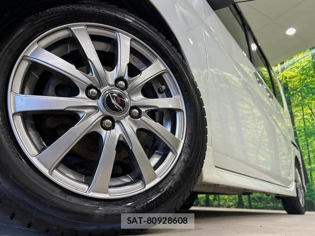 Daihatsu TANTO 2012-01 8363592-12