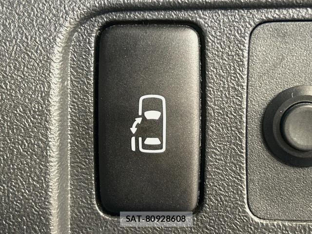 Daihatsu TANTO 2012-01 8363592-2