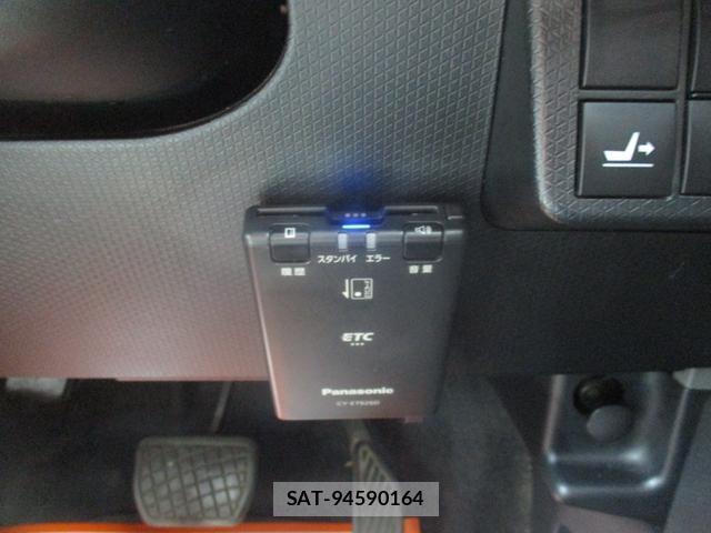Daihatsu TANTO 2019-07 8363646-10
