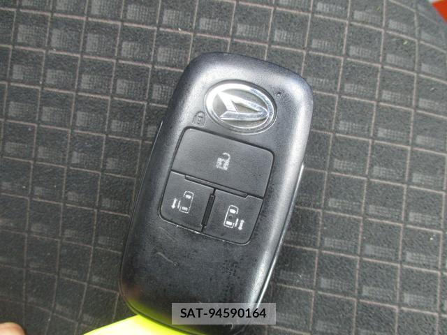 Daihatsu TANTO 2019-07 8363646-11