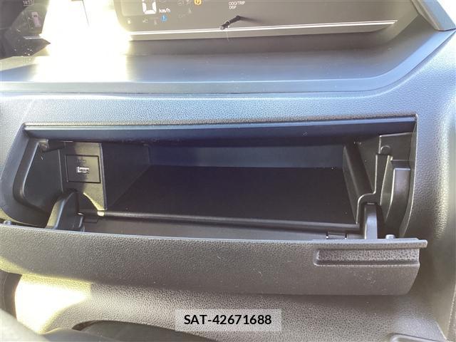 Daihatsu TANTO 2025-10 8363755-7