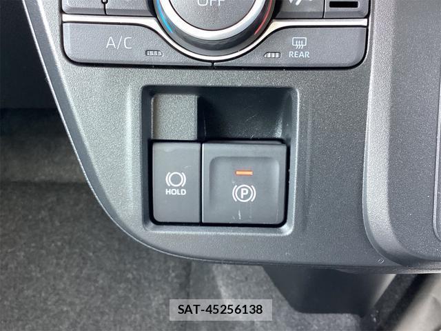 Daihatsu TANTO 2025-11 8363758-9