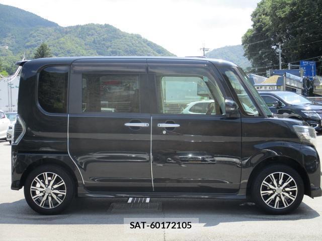Daihatsu TANTO 2018-01 8363763-3