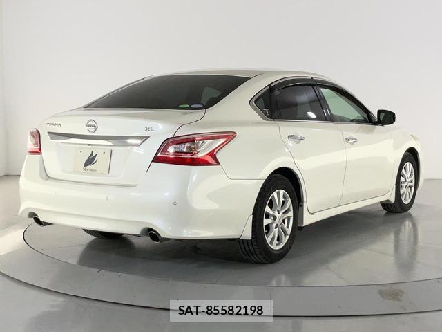 Nissan TEANA 2016-07 8363664-1