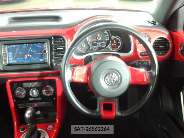 VolksWagen THE BEETLE 2018-03 8360853-4