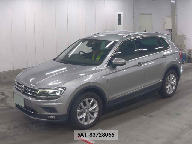 VolksWagen TIGUAN 2019-10 8362078-3