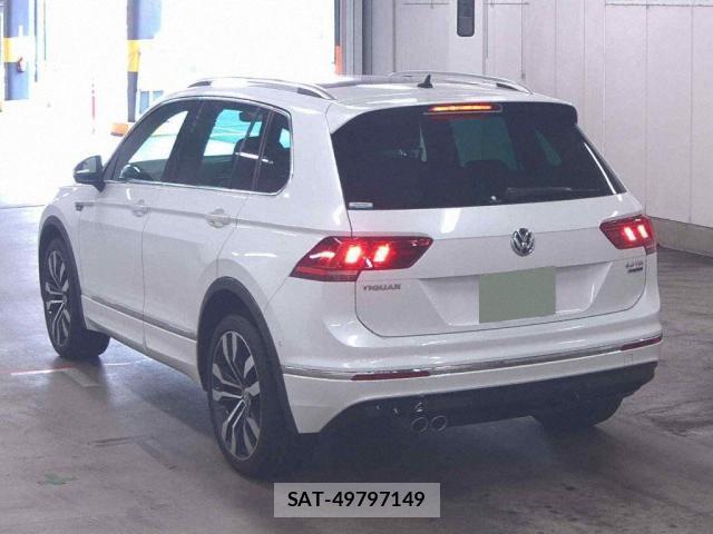 VolksWagen TIGUAN 2020-02 8362129-1