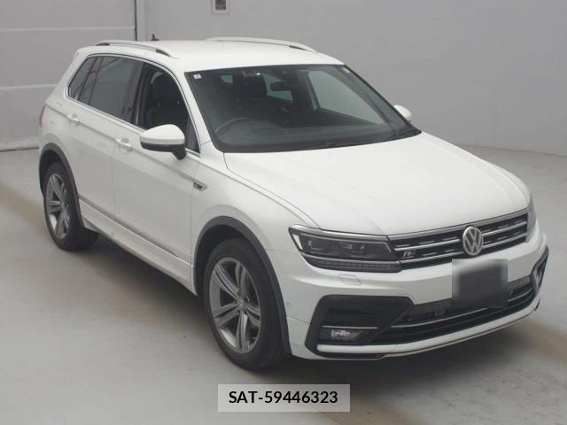 VolksWagen TIGUAN 2019-07 8362176-11
