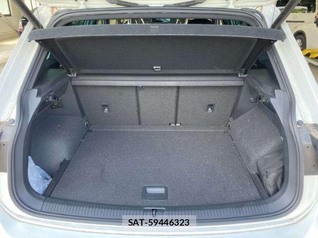 VolksWagen TIGUAN 2019-07 8362176-6
