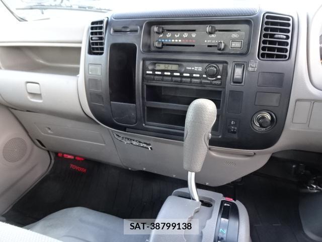 Toyota TOYOACE 2014-09 8360910-2