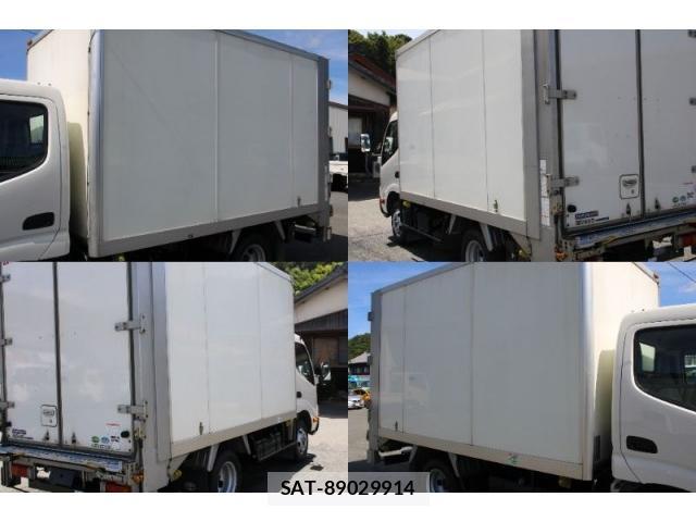 Toyota TOYOACE 2019-06 8362306-12