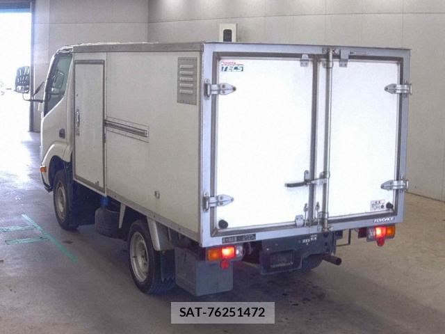Toyota TOYOACE 2017-03 8363100-1