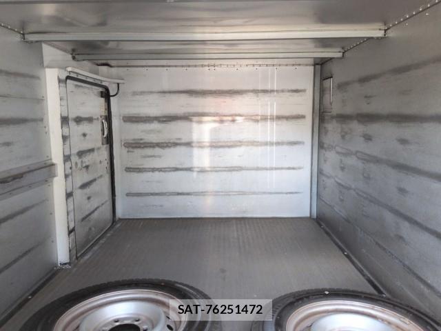 Toyota TOYOACE 2017-03 8363100-2
