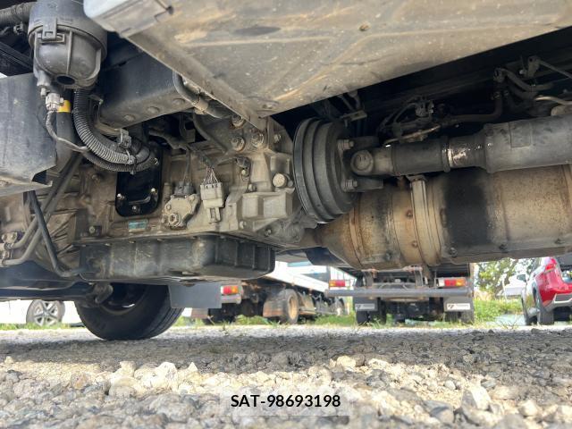 Toyota TOYOACE 2016-01 8363225-18