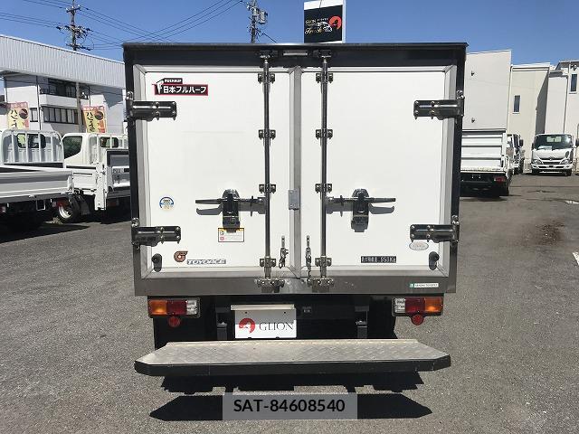 Toyota TOYOACE 2018-07 8363547-6