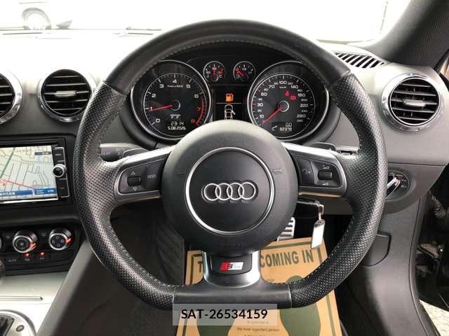 Audi TT 2013-10 8361671-3
