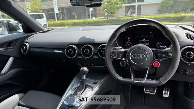 Audi TT 2022-07 8362284-2