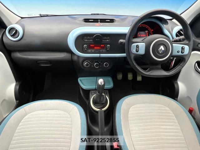 Renault TWINGO 2017-09 8360675-1