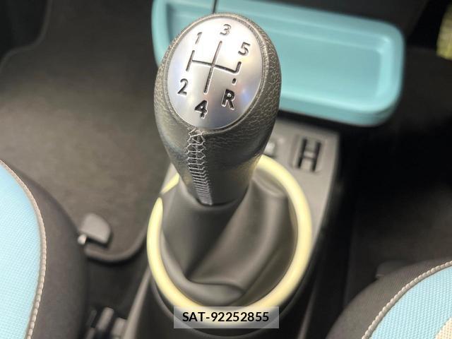 Renault TWINGO 2017-09 8360675-7