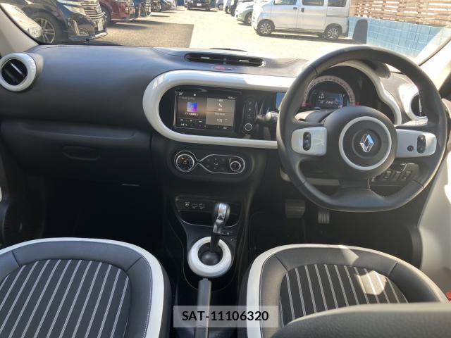 Renault TWINGO 2022-05 8360934-2