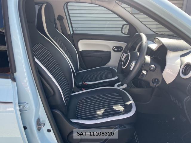 Renault TWINGO 2022-05 8360934-3