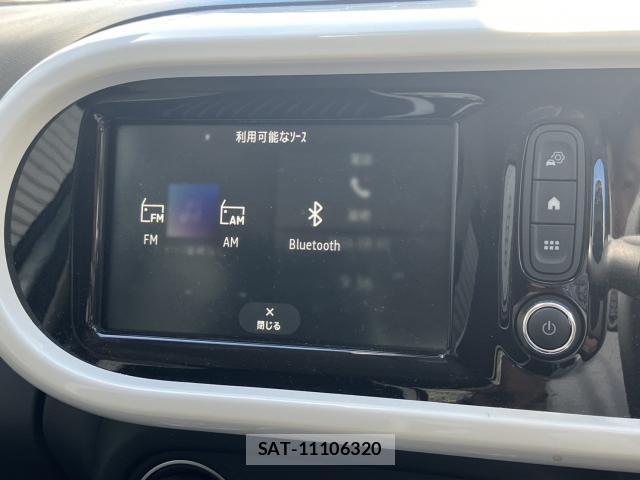 Renault TWINGO 2022-05 8360934-6