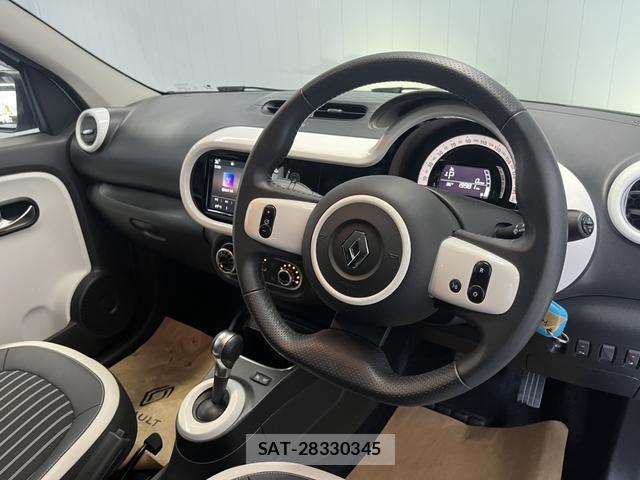 Renault TWINGO 2023-08 8363505-1