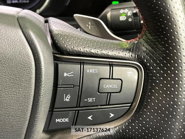 Lexus UX 2019-08 8361521-6