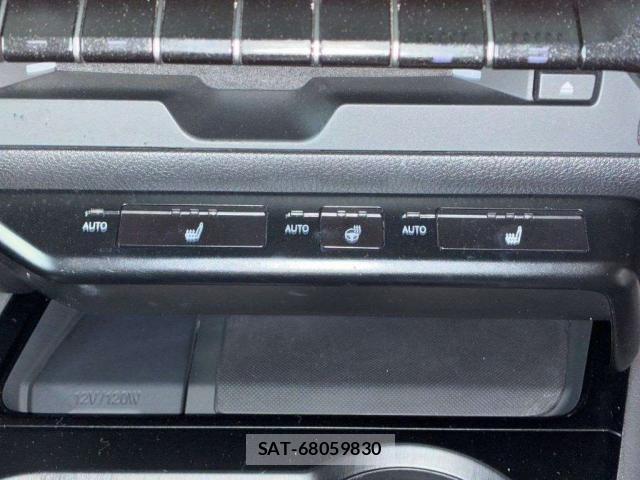 Lexus UX 2019-06 8362171-10
