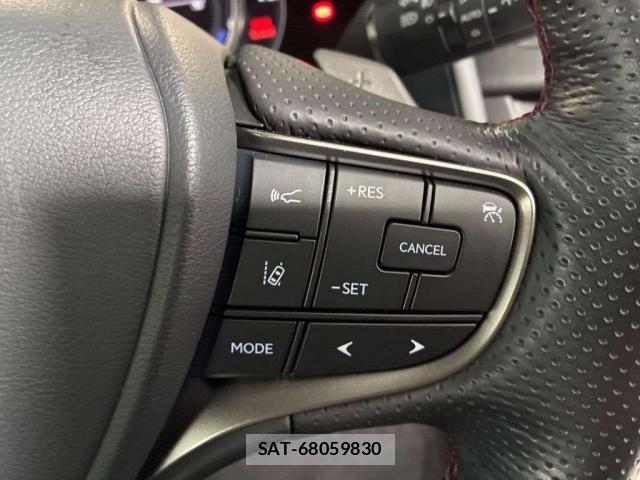 Lexus UX 2019-06 8362171-12