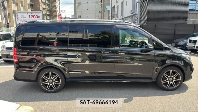 Mercedes Benz V-CLASS 2022-09 8362263-10