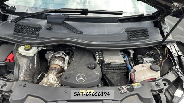 Mercedes Benz V-CLASS 2022-09 8362263-7