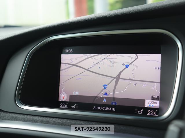 Volvo V40 2018-11 8360606-19