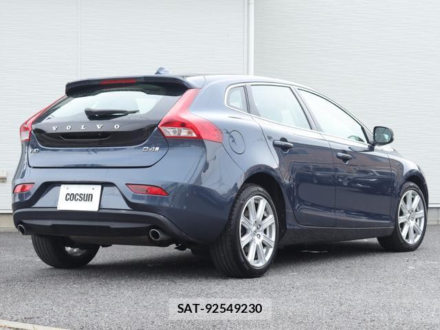 Volvo V40 2018-11 8360606-7