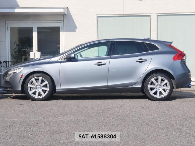 Volvo V40 2016-12 8361101-10