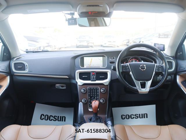 Volvo V40 2016-12 8361101-3