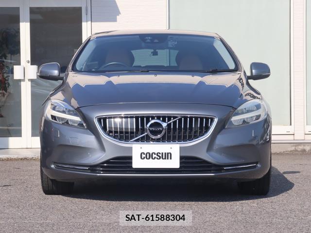 Volvo V40 2016-12 8361101-4