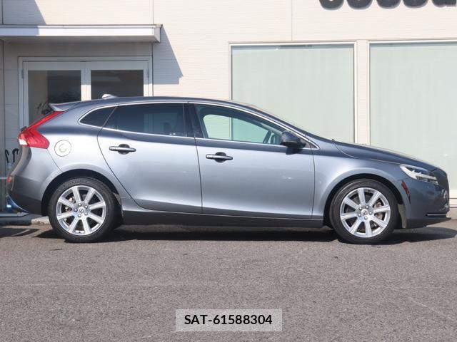 Volvo V40 2016-12 8361101-6