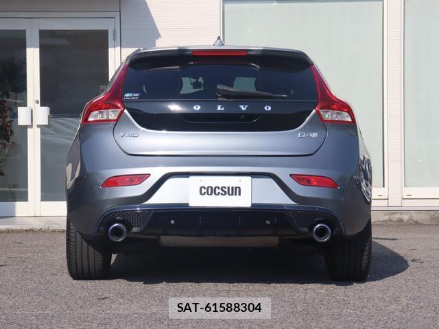 Volvo V40 2016-12 8361101-8