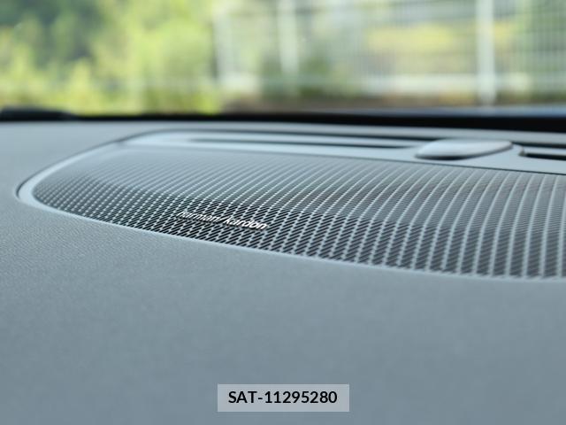 Volvo V60 2021-08 8360603-17