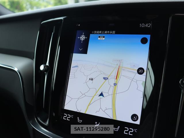 Volvo V60 2021-08 8360603-18