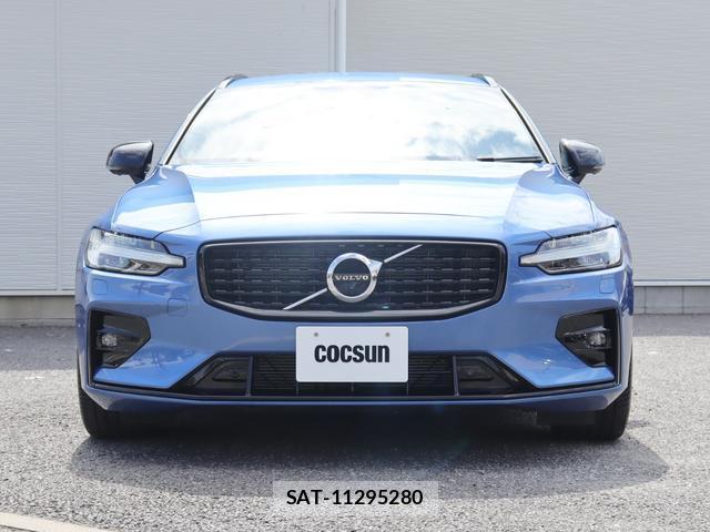 Volvo V60 2021-08 8360603-4